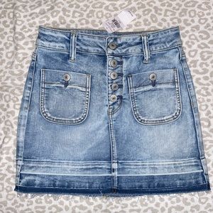 American eagle skirt size 4 button fly